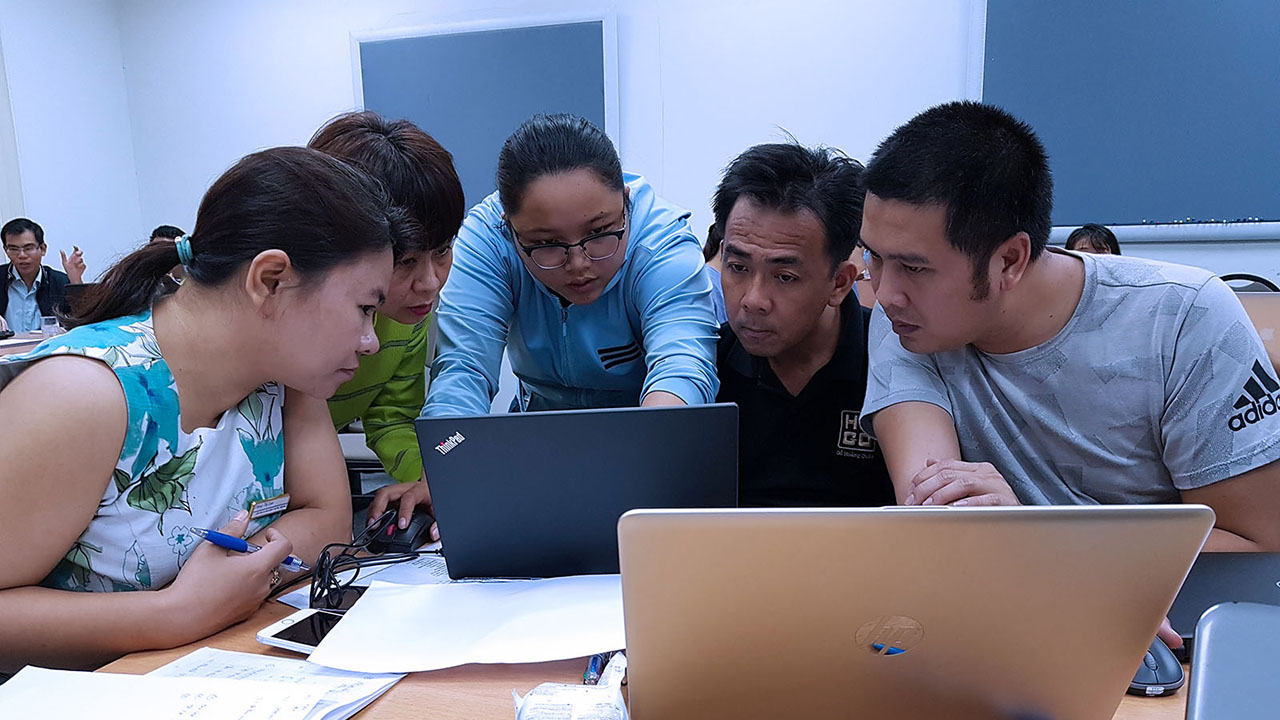 Tài chính ứng dụng